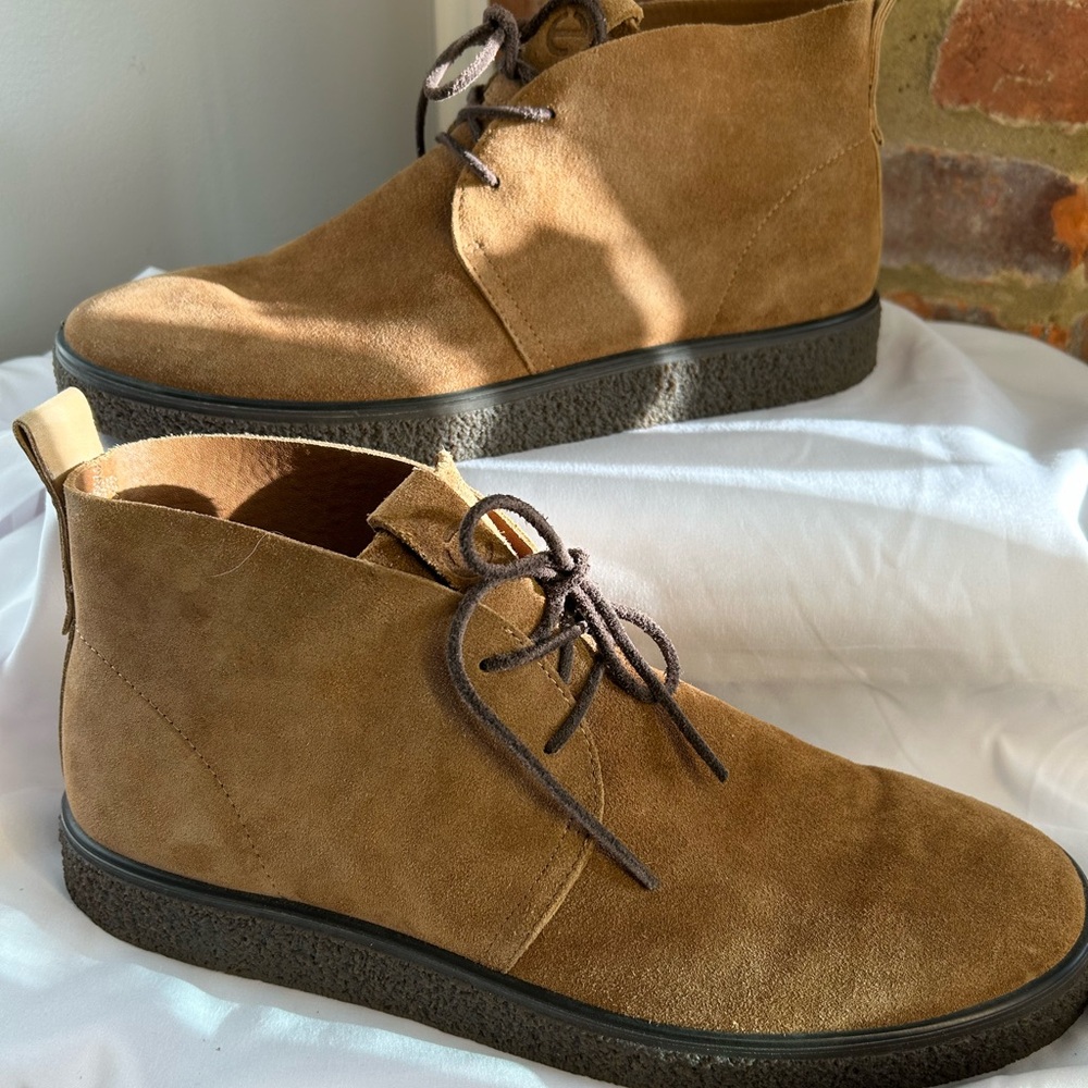 ECCO Chukka Boots Crepetray Soft Suede Brown with Tan Trim NWT size 12/12.5